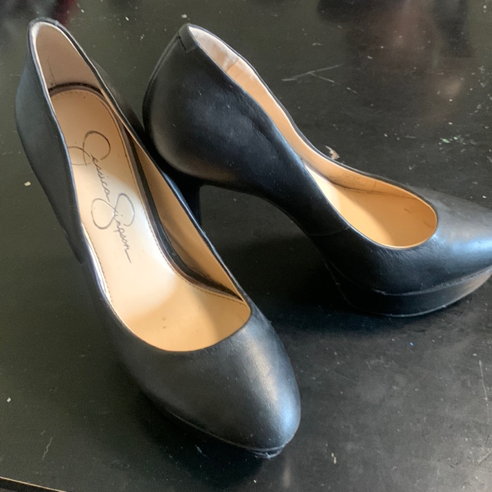 Jessica Simpson heels!!